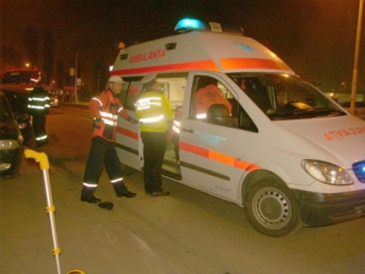 Notar din Mangalia, dus la Psihiatrie după ce a tamponat 3 maşini
